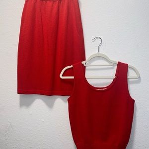 St. John red knit set. Skirt and tank